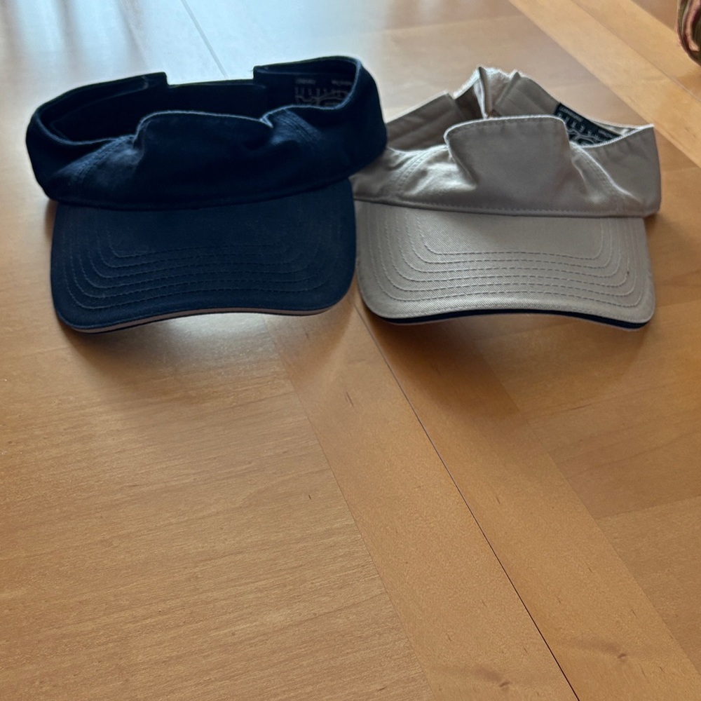 Men's Black and Gray Visor Set